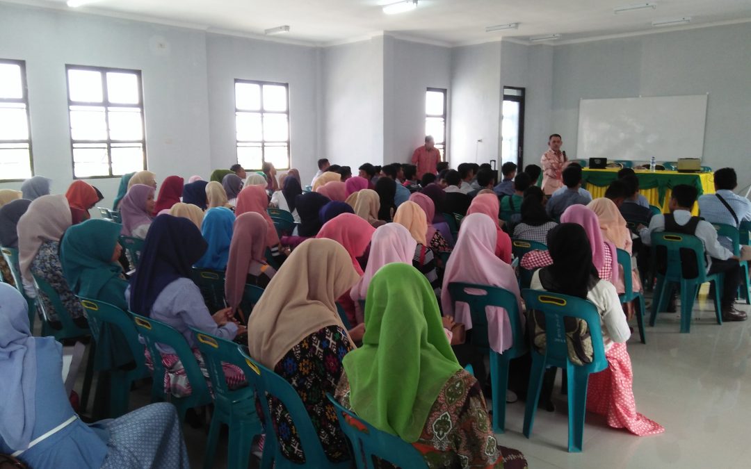 Mengenal Politik dan Hukum lebih Dekat Melalui Kuliah Dosen Tamu
