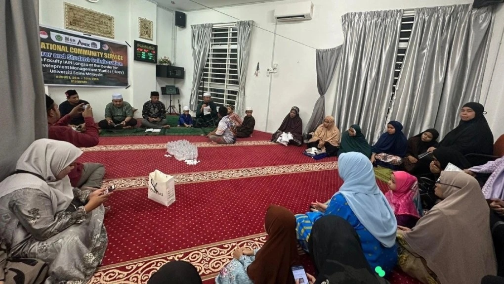 Dosen dan Mahasiswa Fasya IAIN Langsa laksanakan PKM Internasional Kolaborasi di Pulau Pinang Malaysia