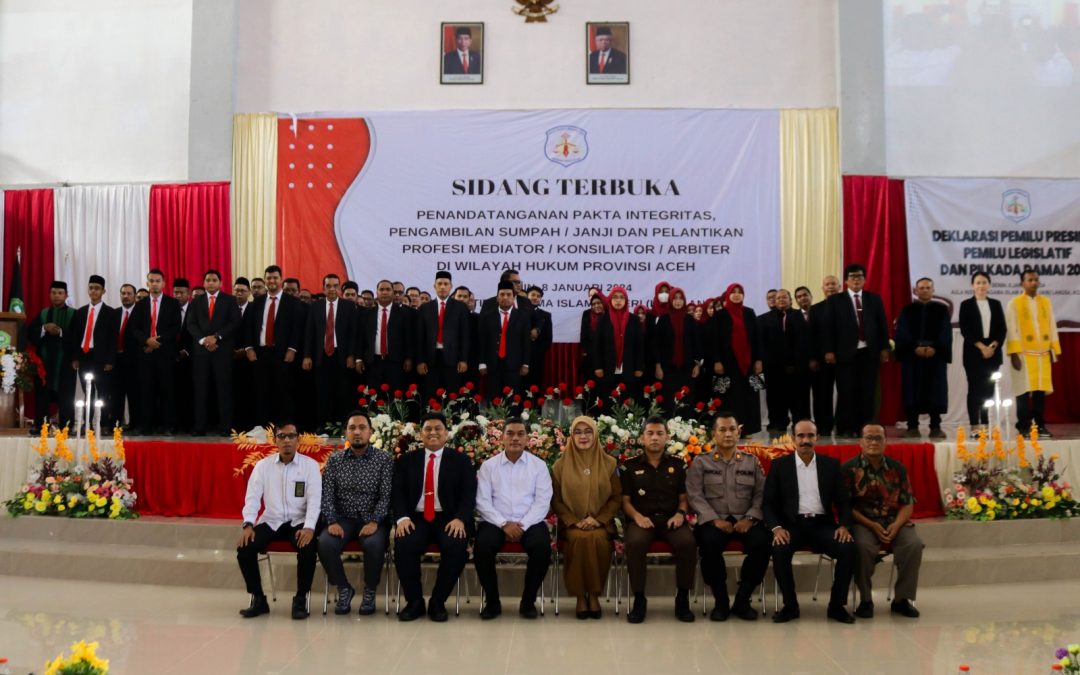 Fakultas Syari’ah IAIN Langsa Bekerjasama dengan Dewan Sengketa Indonesia Selenggarakan Pelantikan Professi Mediator / Konsiliator / Arbiter