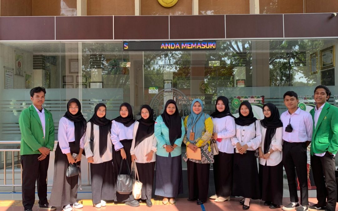 10 Mahasiswa Fakultas Syariah melaksanakan PKL Mandiri ke Pengadilan Negeri Langsa